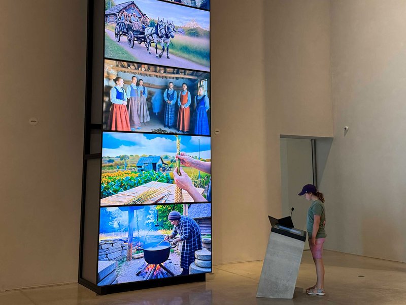 Quantum Est in Libris