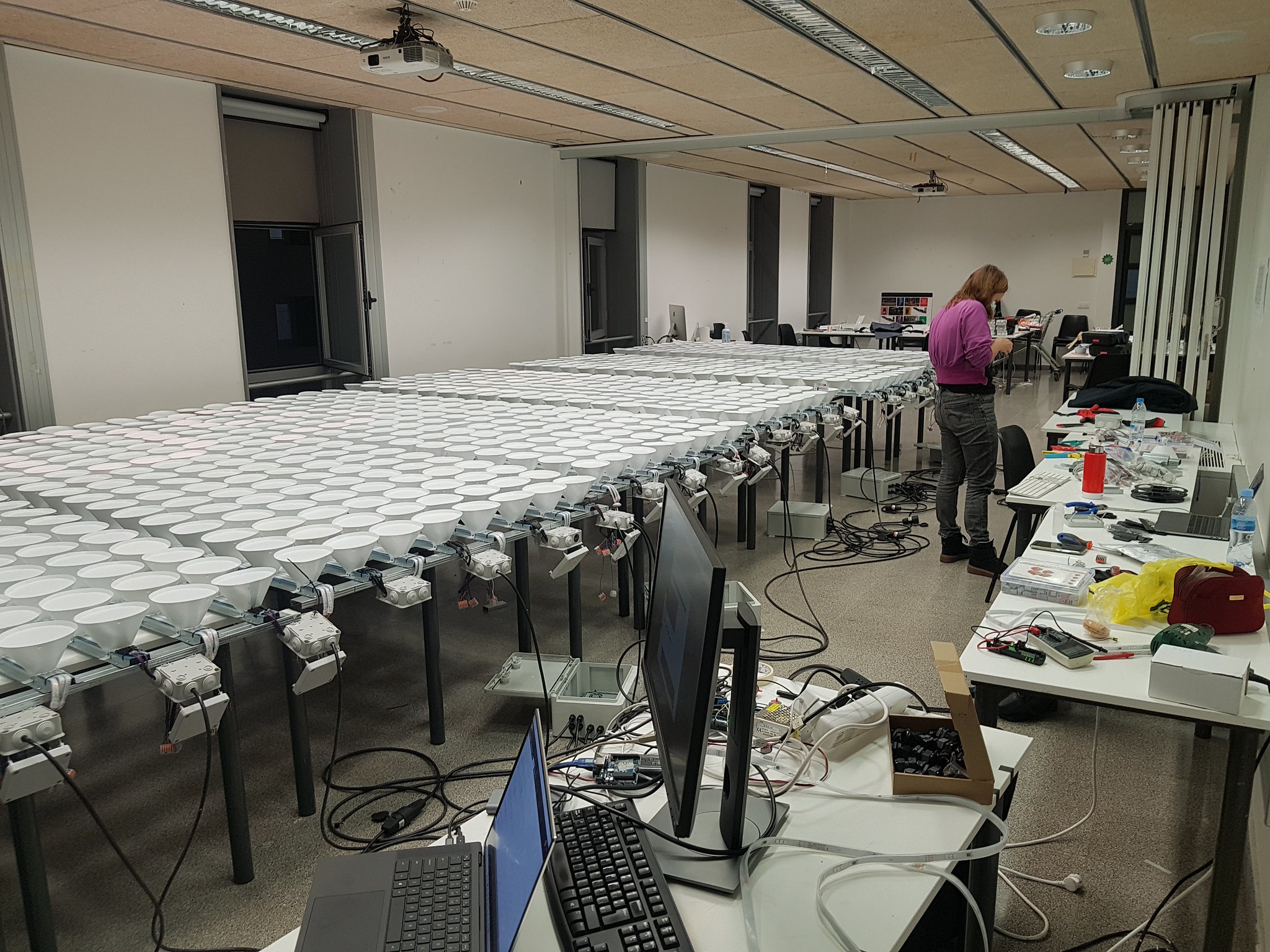 Image 1 from Alternative Displays